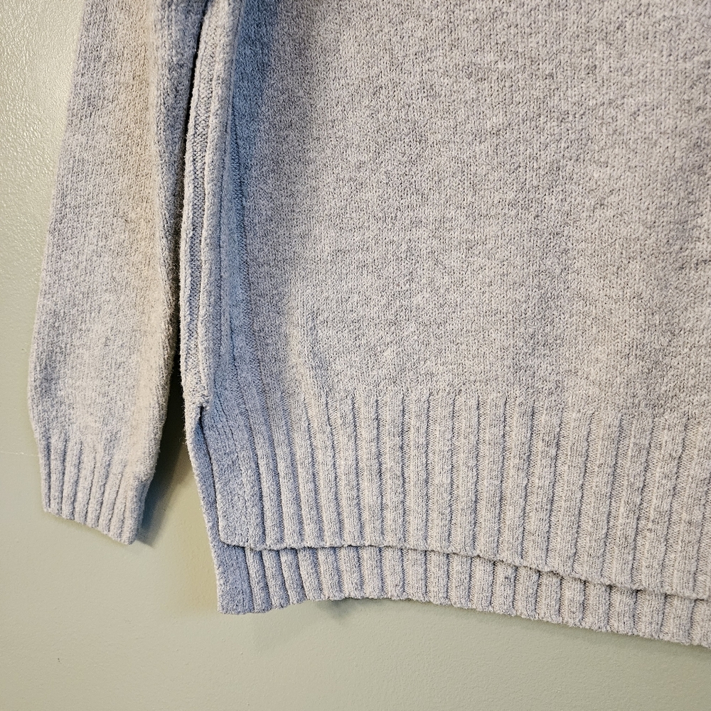 Sweater - Picture 5 of 5